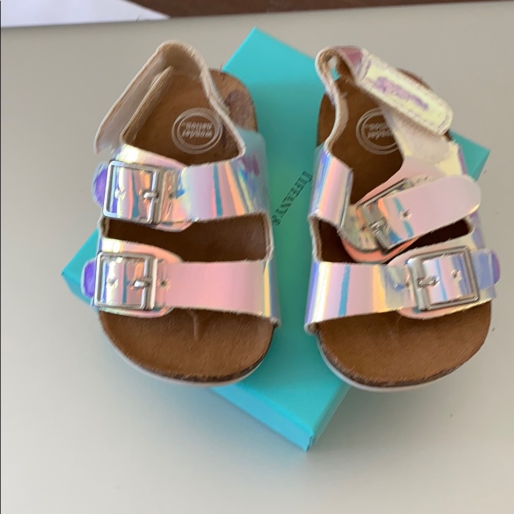 Infant sandal size 2c